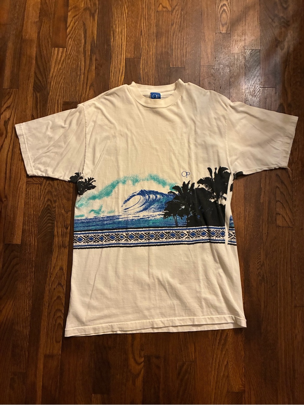 Vintage Op surf Tshirt size large